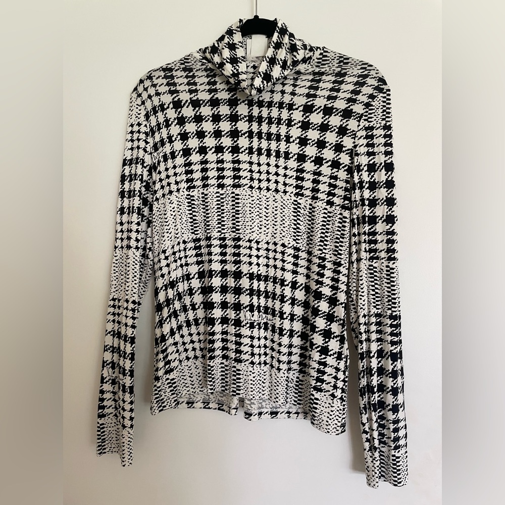 H&M patterned turtle neck top NEW WITH TAGS
